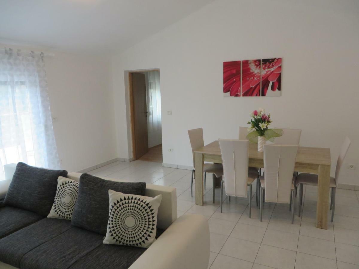 Apartment Mare Medulin Exteriér fotografie